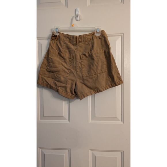 Universal Thread High Waisted Paper Bag Khaki Shorts, Size 6, Summer, Preppy - Picture 3 of 5